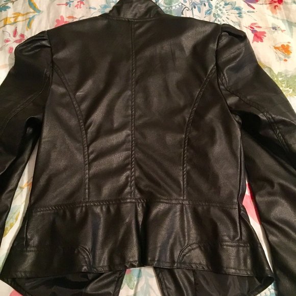Women's Faux Leather Jacket By Qing Qing Fashion Asymmetrical Zip Closure - Picture 14 of 14